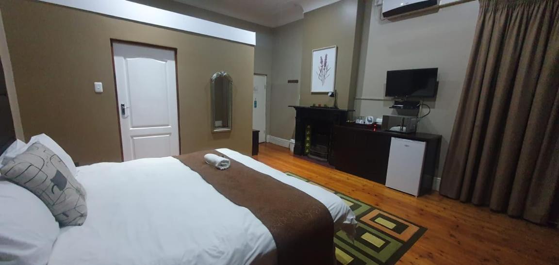 Hemmingways Bed & Breakfast King William's Town Bagian luar foto